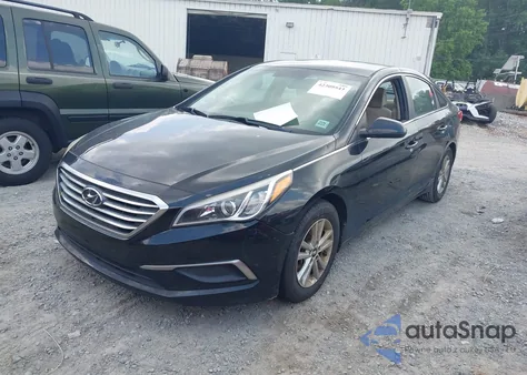 2017 Hyundai Sonata Se z USA, uszkodzony, nr VIN 5NPE24AF7HH510239